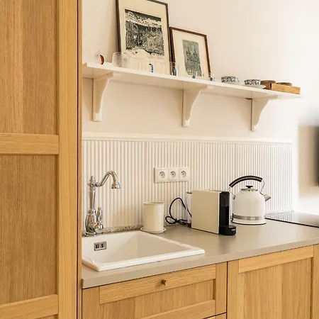 Rentplanet - Cybulskiego Iii Apartamento *