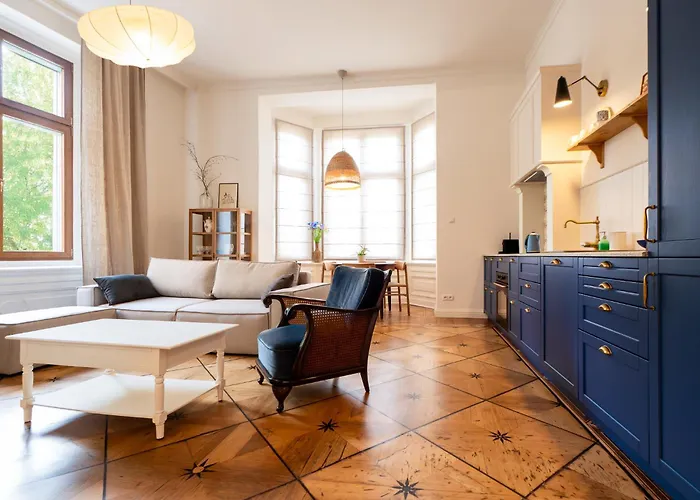 Rentplanet - Cybulskiego Iii