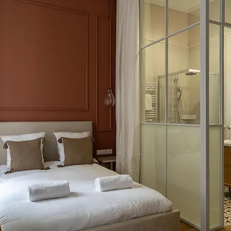 Rentplanet - Cybulskiego Iii アパート *