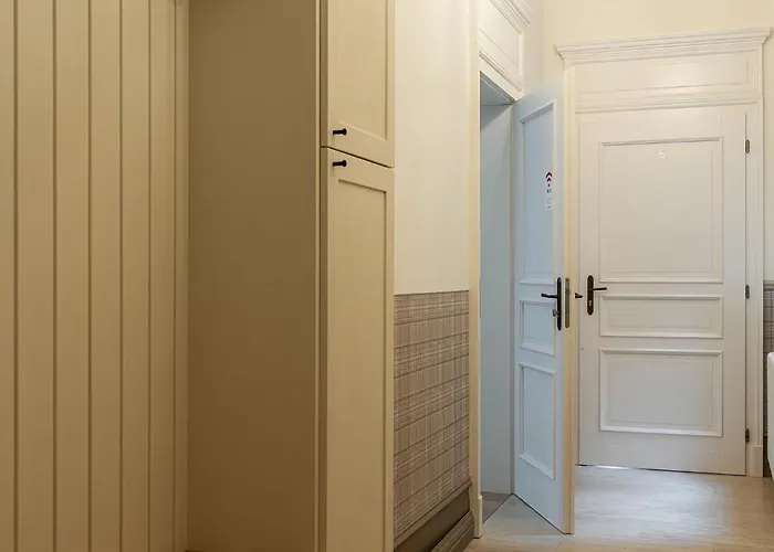 Rentplanet - Cybulskiego Iii *